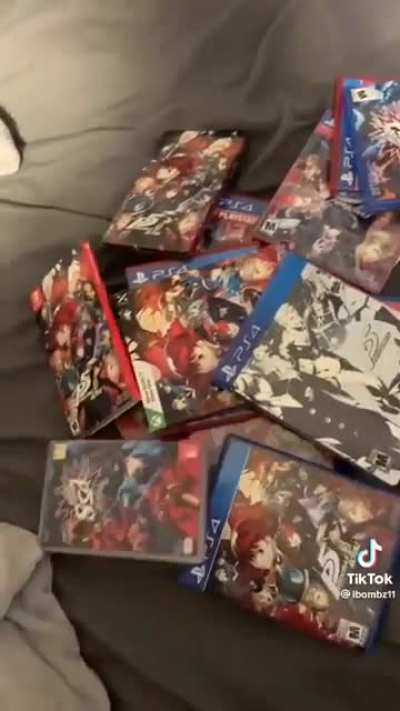 Persona 5 *boom*