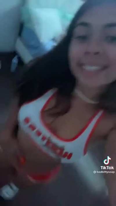 Hooters