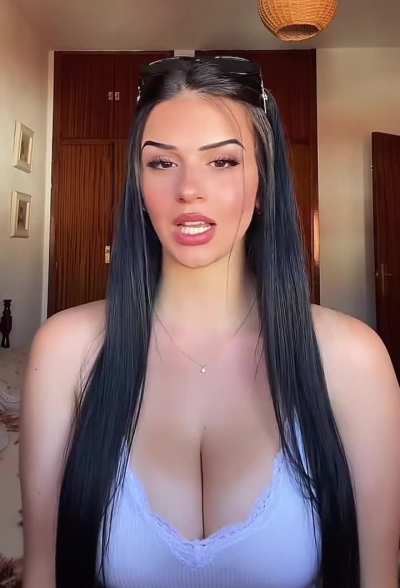 Brunette 