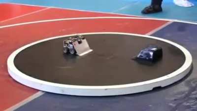 Robot wrestling