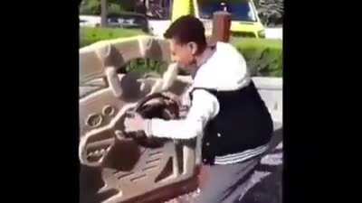 How to drive car!