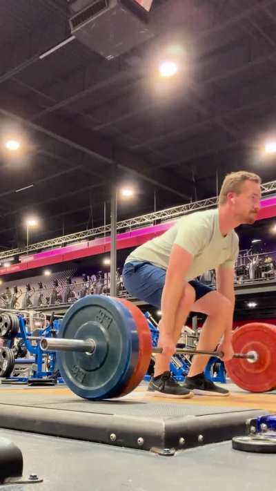 Deadlift form check
