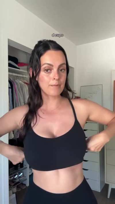 Lululemon G+ cup Bra try on