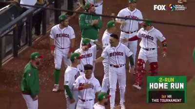 [Highlight] Randy Arozarena ties the game for Mexico with a 2-run shot of his own