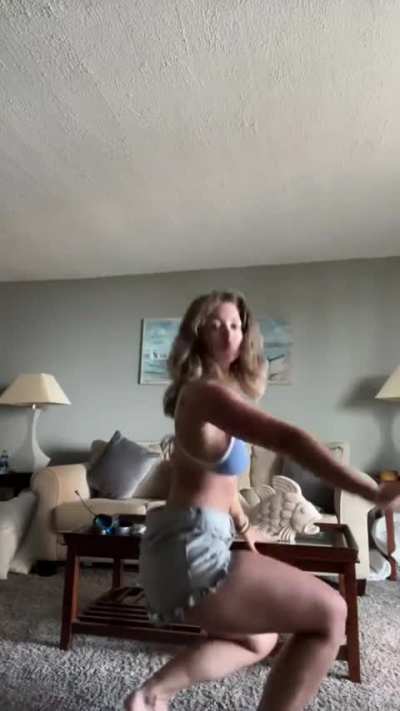 Love the top