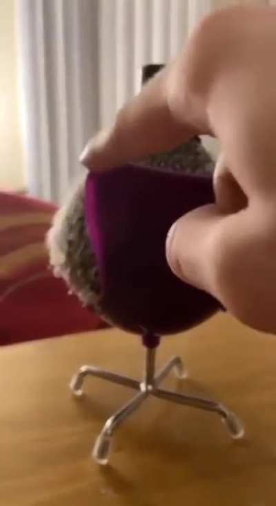 🍷🗿