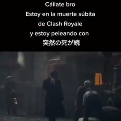Que si carlitos😠, ya se que necesitas llamar al 911 con mi celular porque a caban de atropellar a tu madre pero estoy en muerte súbita contra 你媽的媽媽 en Clash Royale