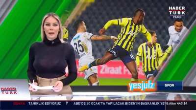 Hande Sarıoğlu'nun bu programının full halini bulsun birisi. Efsane ya