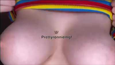 Just here dropping my big tits in your face😇