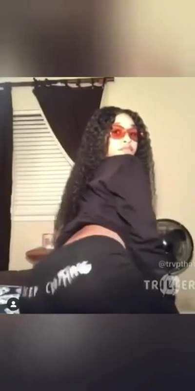 Trvpgirl twerk compi<wbr>latio<wbr>n🍑