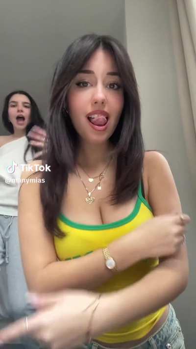 💛💚😍😍🔥<wbr>🔥
