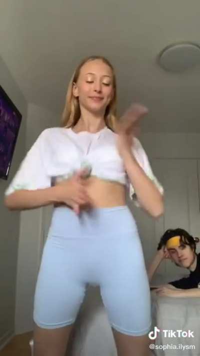 new tik tok🎂