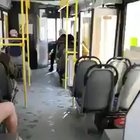 Без маски и перчатки не надел,ВЫХОДИ🤣🤣🤣