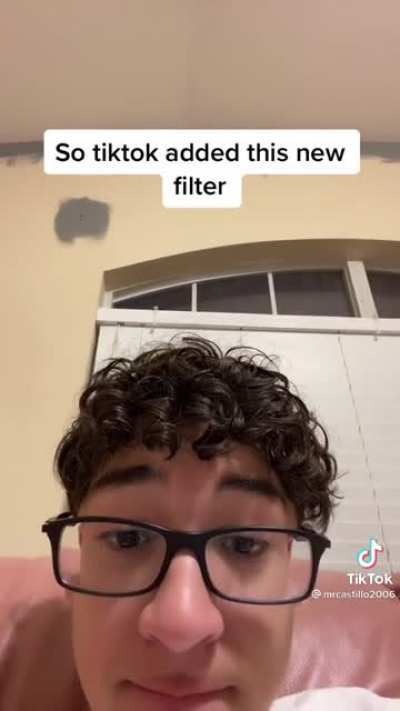 😳