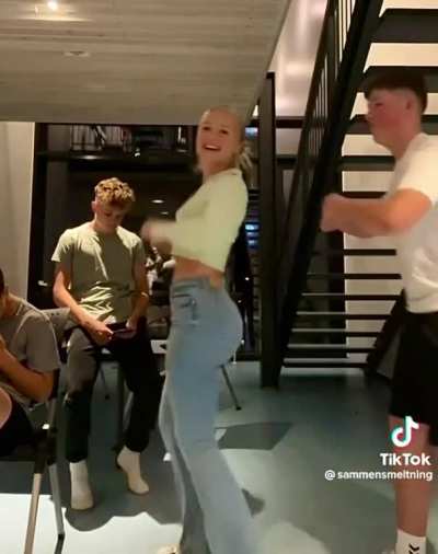 💃