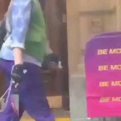Noooooo batmaaaaaaan