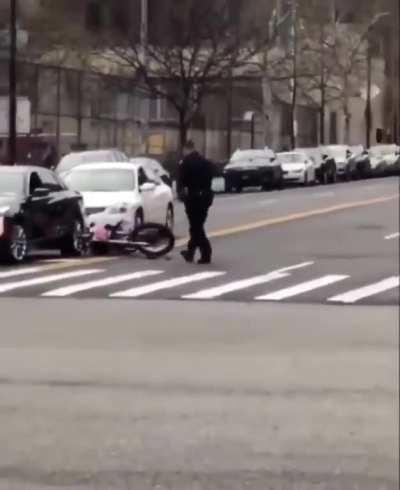 We need more cops on motorcycles
