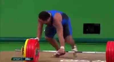 The way this guy handles his frustration