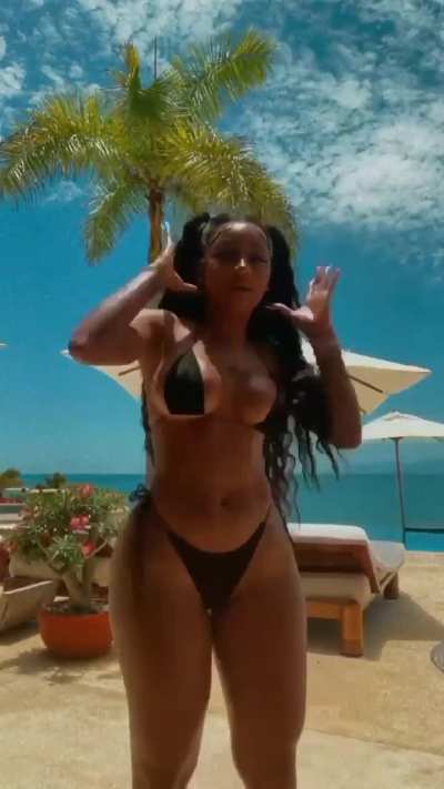 Jai Nice 🙂🤤(Gunnas ex) 