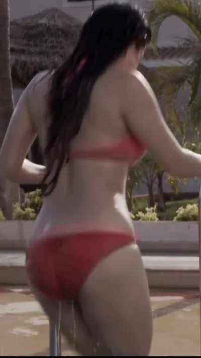 Sunny Leone booty<wbr>,🍑🍑🍑