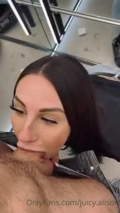 [disc<wbr>ord,i<wbr>nsta(<wbr>bobdu<wbr>ncan3<wbr>11)] Need an obedient low self esteem slut to worship and feed my superior cock