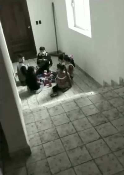 La música le da el toque... Y al vídeo también