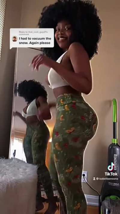 All natur<wbr>al🍫🍑 you like my leggings?
