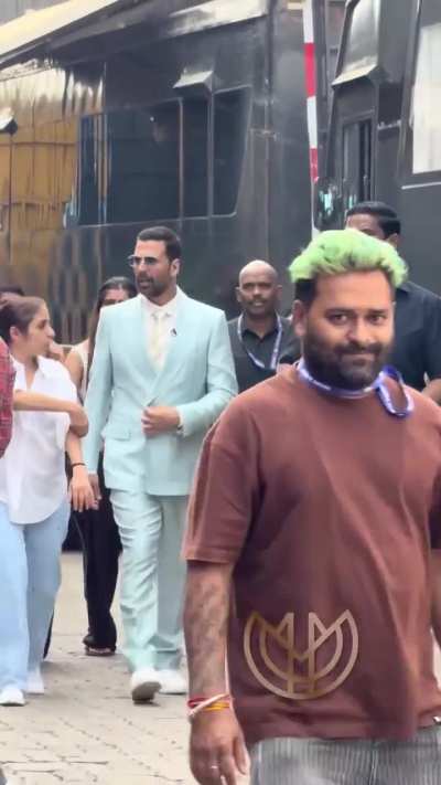 Akshay Kumar spotted in and around for a shoot ❤️🔥