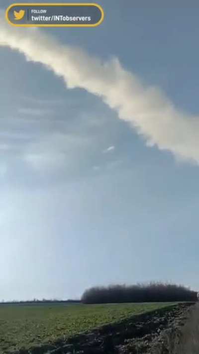 Some more HIMARs going off