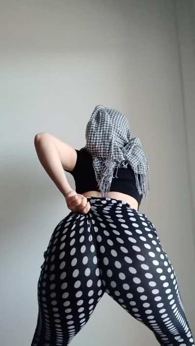 What You think , if i wanna Twerk on your DICk 🤔