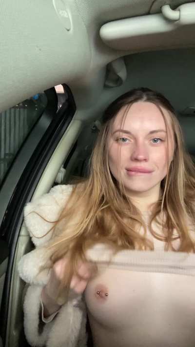 Tell me the truth do my car flashes looks hot