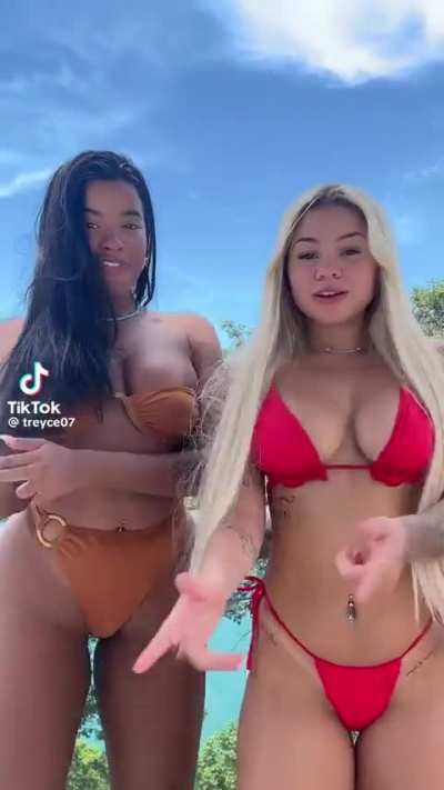 @ treyce e sua amiga 