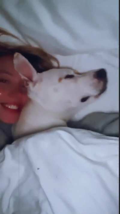 Sydney | Cutie with her dog | IG Story | September 2023 