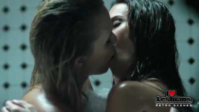 Retro Scenes: Aqueela Zoll & Jaime Fuller Hill - 