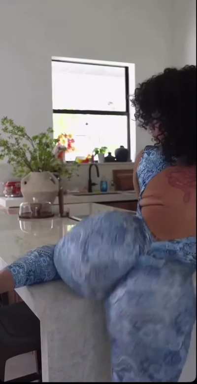 Dominicanbaddie