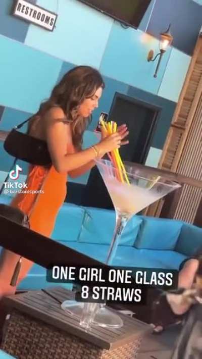 I think you're meant to share this with 7 friends