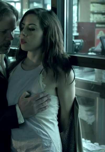 Aubrey Plaza (Ned Rifle - 2014)
