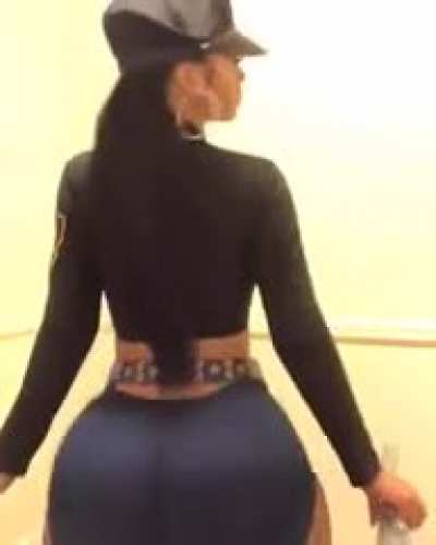 Arrest me 😅