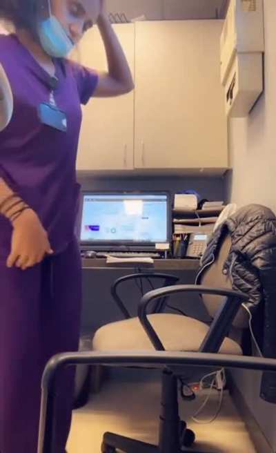 🤚🏾
