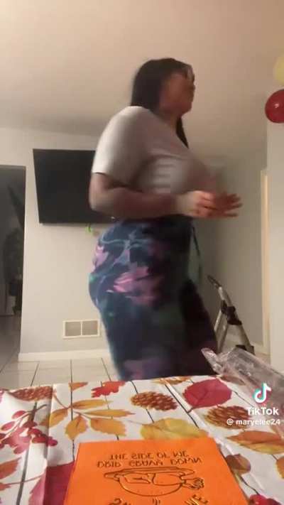 @maryelee24