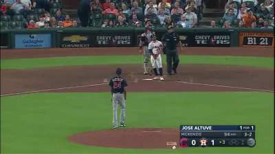 [Highlight] [Highlight] Altuve with his 2nd HR of the day, 10 years after his first career MLB game