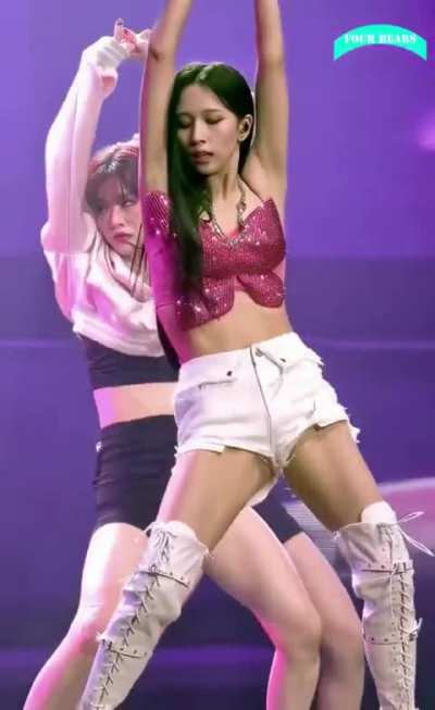 Mina 😋
