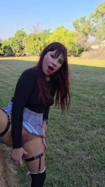 Misbehaving behind a pyramid