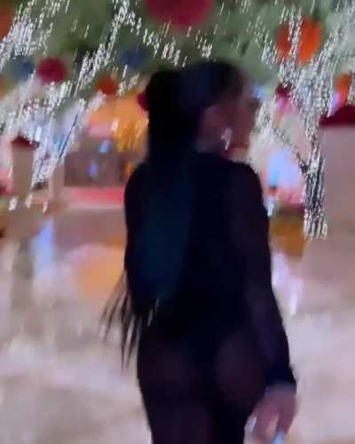 Damn 🤤🍑