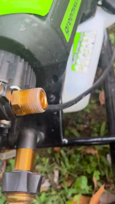 Water isn’t flowing anymore on pressure washer
