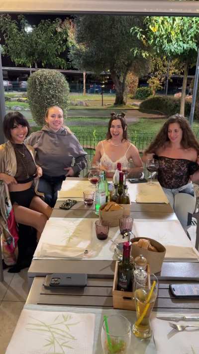 A naughty restaurant reveal