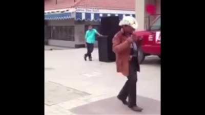 Sacando los pasos prohibidos