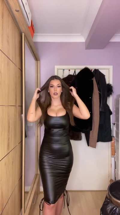 154 - Tits And Hips
