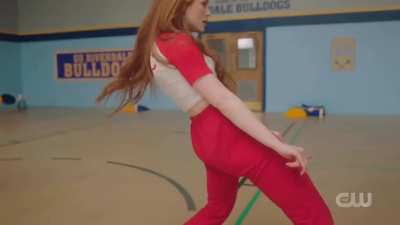 Madeline Petsch Twerking Part 2