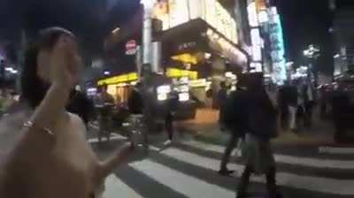 Thats how u get girls in tokyo